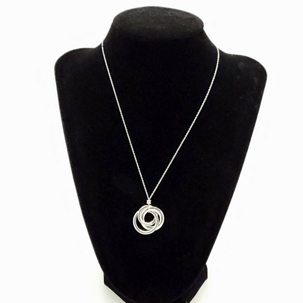 Tiffany & Co Silver Interlocking 3 Circle Necklace